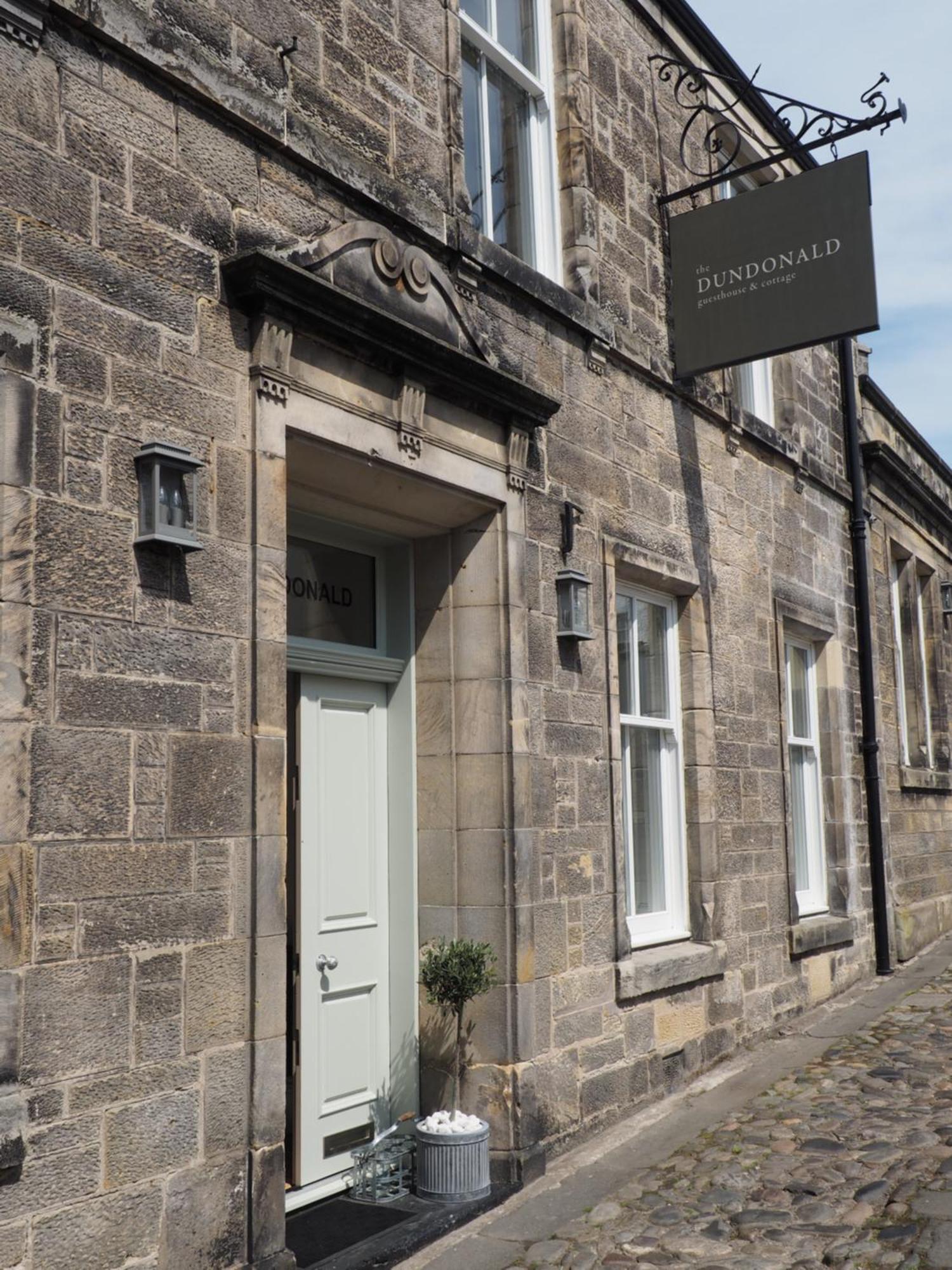 The Dundonald Guesthouse & Cottage Culross Exterior photo